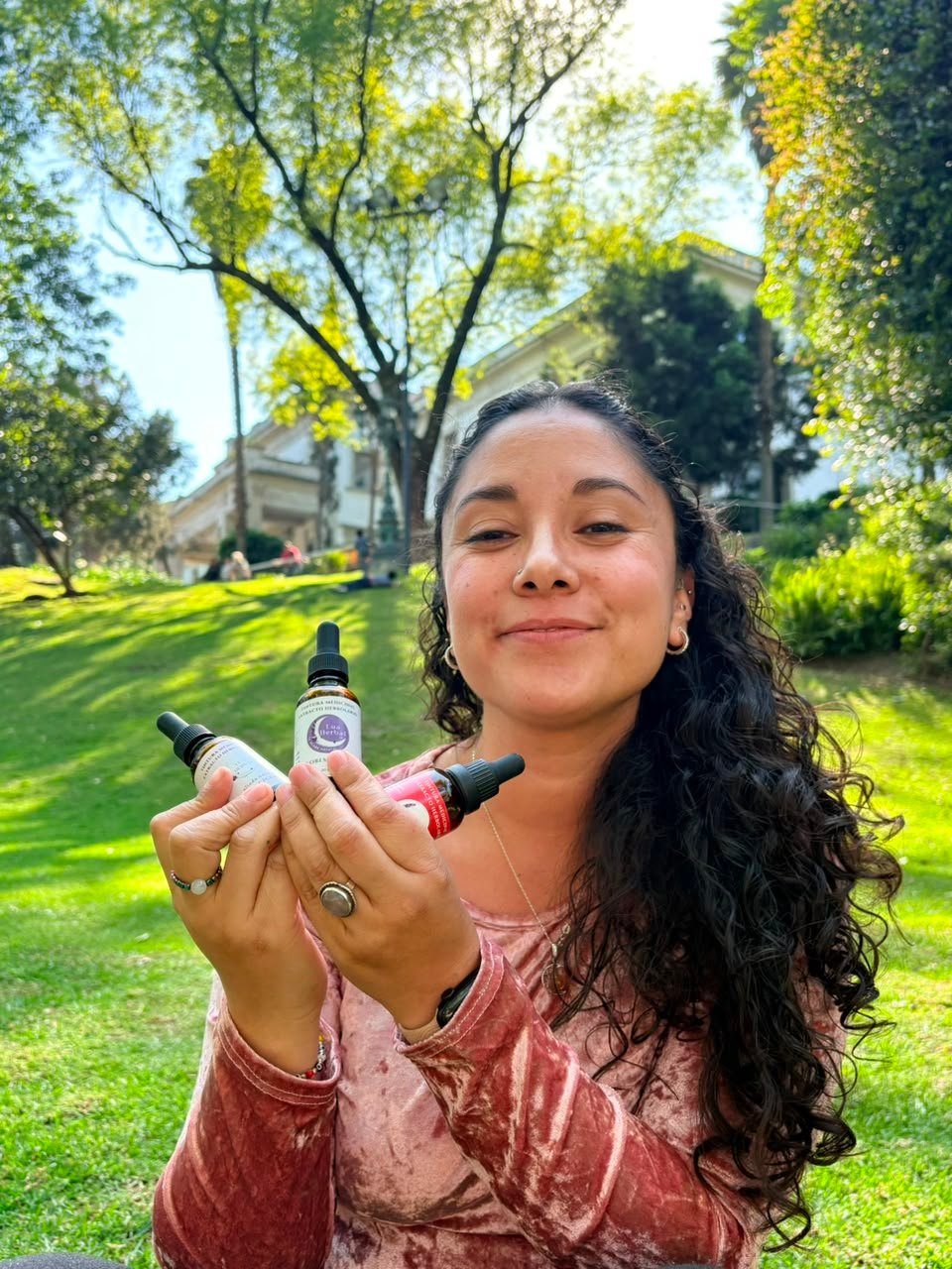 Lua Herbal, formulario de contacto