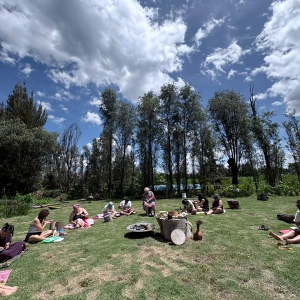 Circulo de cacao y Temazcal en una chinampa de Xochimilco