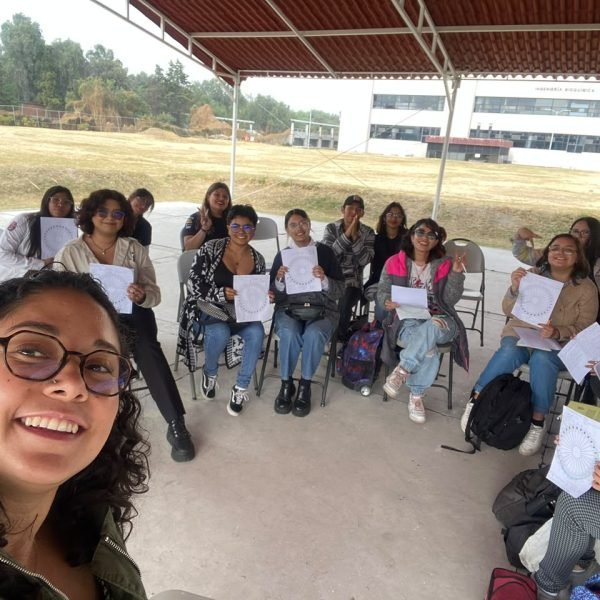 Taller en el IPN para llevar un registro menstrual
